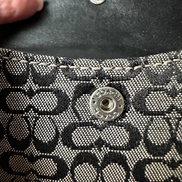 Coach Mini Signature SOHO Canvas Leather Bifold Buckle Black and Gray Wallet - Picture 5 of 8